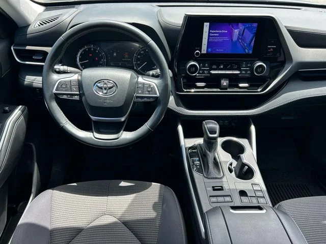 Used 2023 Silver Toyota LE image 15
