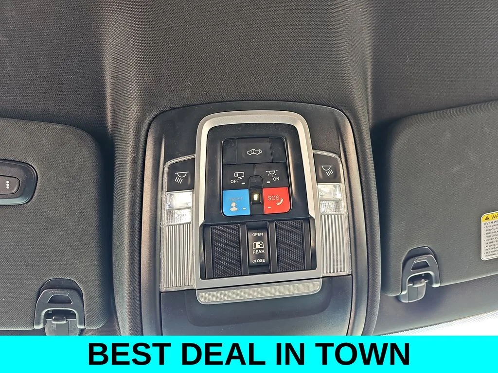 Used 2025 White Ram Laramie image 34