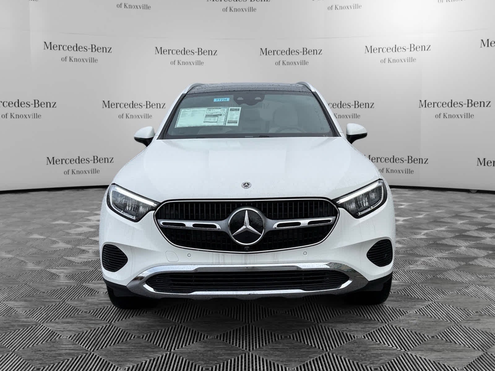 Used 2026 Polar White Mercedes-Benz GLC 300 image 8