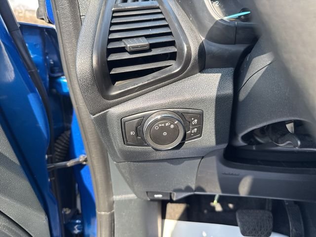 Used 2021 Blue Ford SE image 14