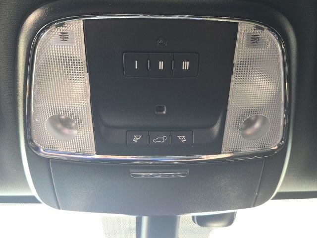 Used 2019 Black Jeep Limited image 18