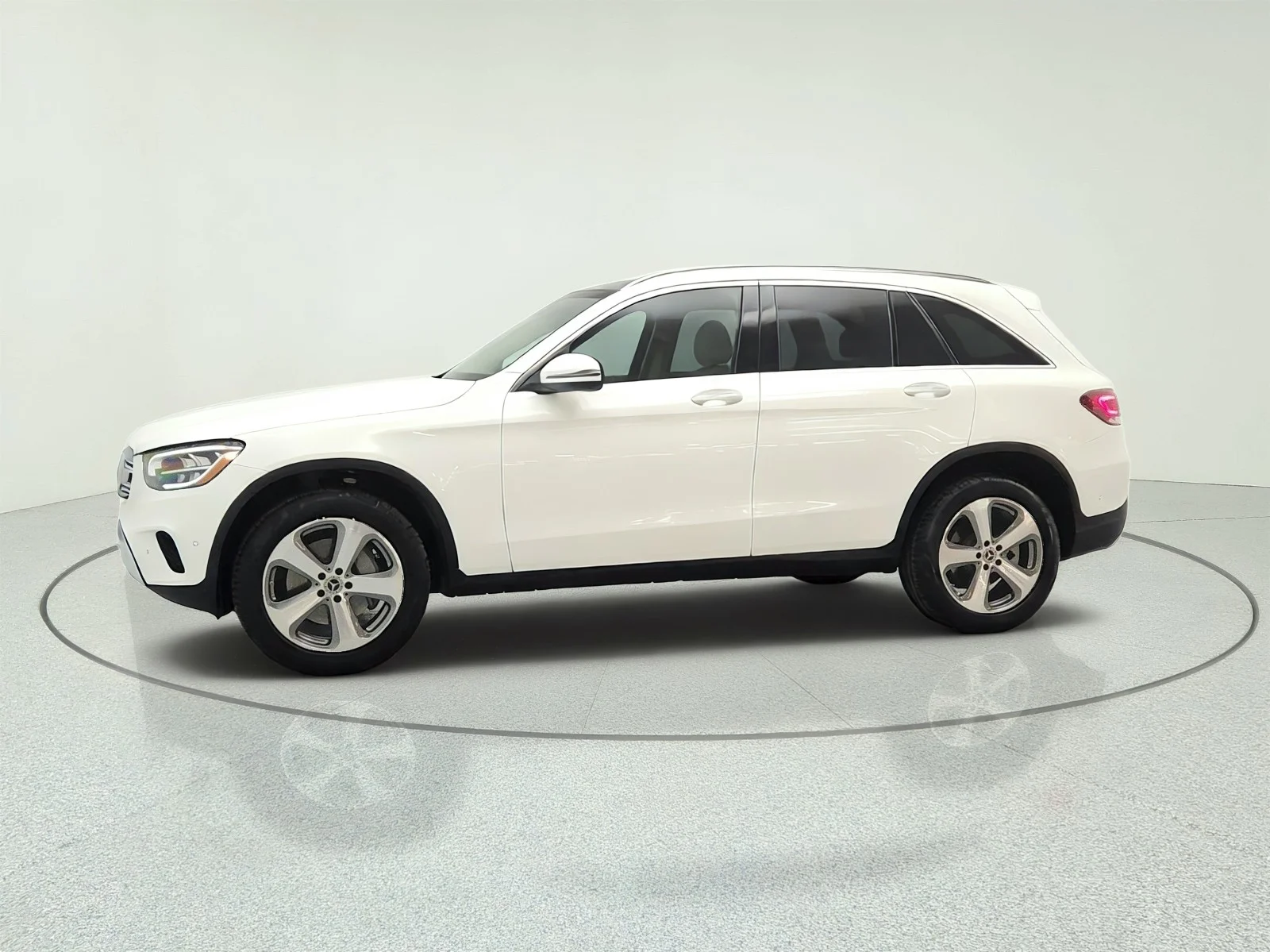 Certified Used 2022 Polar White Mercedes-Benz GLC 300 SUV image 8