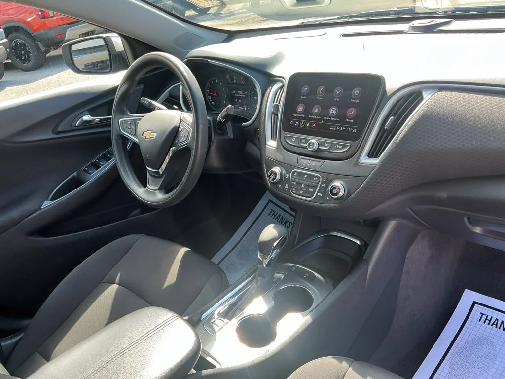 Used 2024 Gray Chevrolet LT image 14