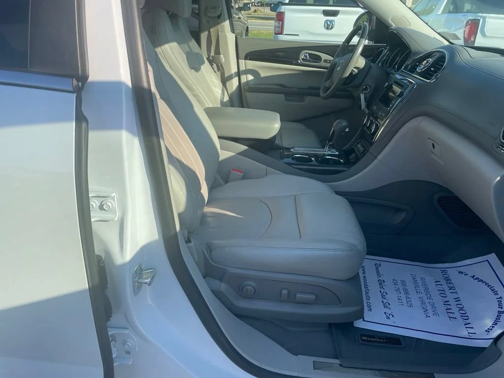 Used 2016 WHITE FROST TRICOAT Buick Premium image 17