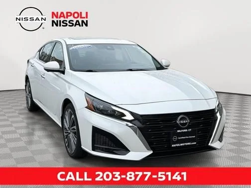 Certified Used 2023 White Nissan 2.5 SL image 1
