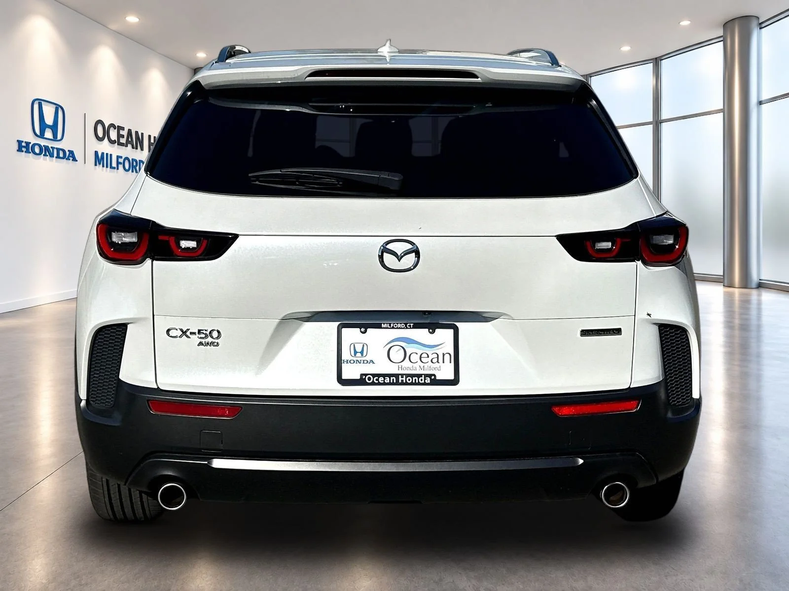 Used 2023 Pearl Mazda 2.5 S Premium Plus Package AWD image 6