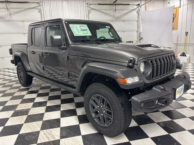 New 2026 Granite Crystal Metallic Clear-Coat Exterior Paint Jeep Sport S image 8