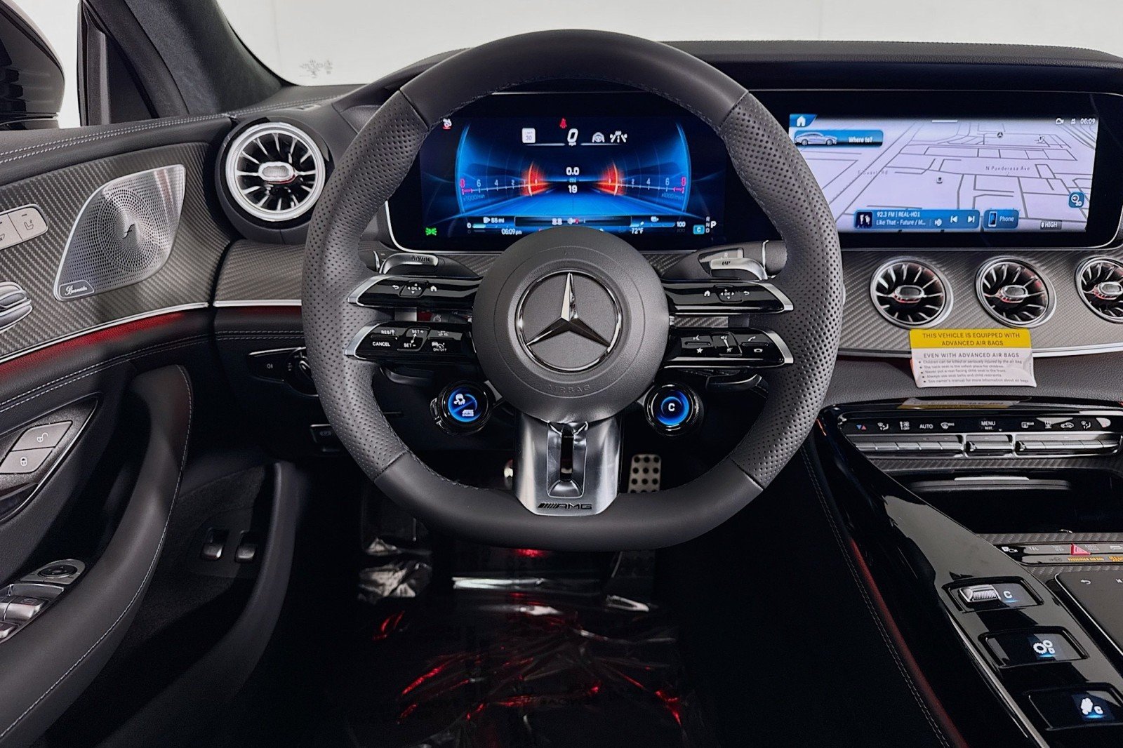 New 2026 MANUFAKTUR Graphite Grey Magno Mercedes-Benz AMG® GT 63 S E Performance 4-Door Coupe image 4