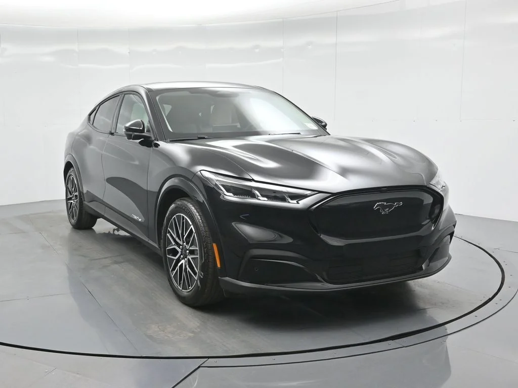 Used 2025 Black Ford Premium image 55