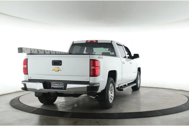 Used 2018 White Chevrolet LT image 7