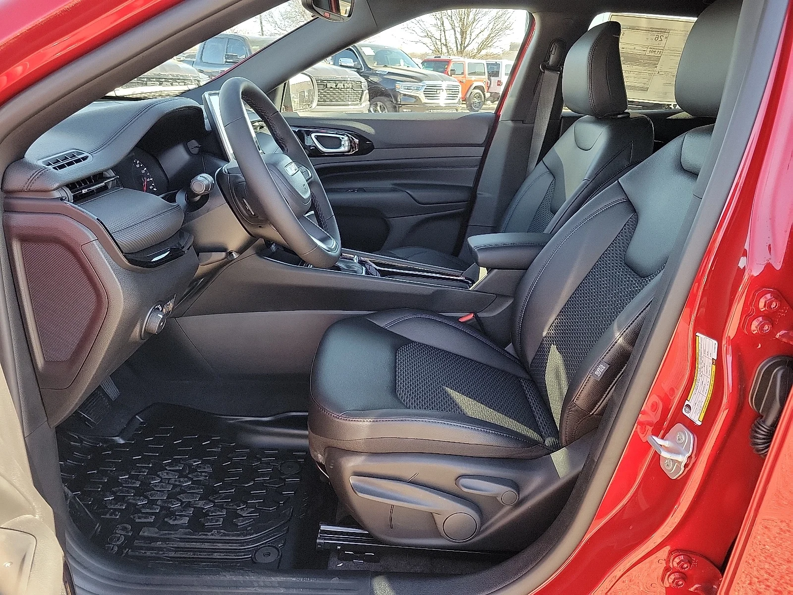 New 2026 Red Hot Pearlcoat Jeep LATITUDE ALTITUDE 4X4 image 12