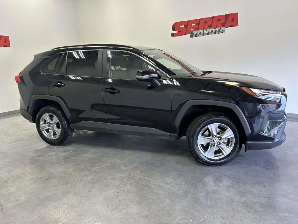 Used 2025 Black Toyota XLE image 2