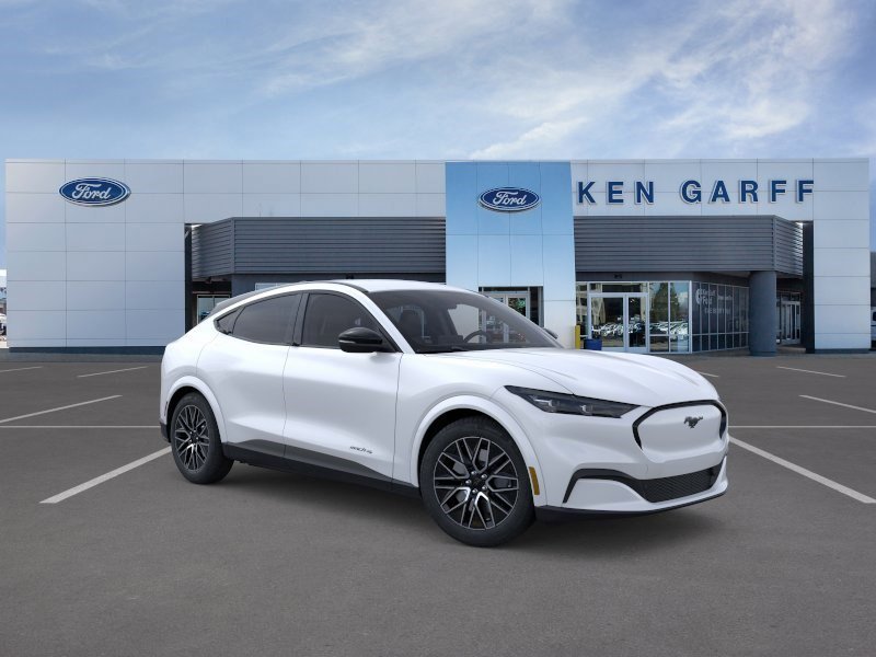 New 2026 Star White Metallic Tri-coat Ford Premium image 8