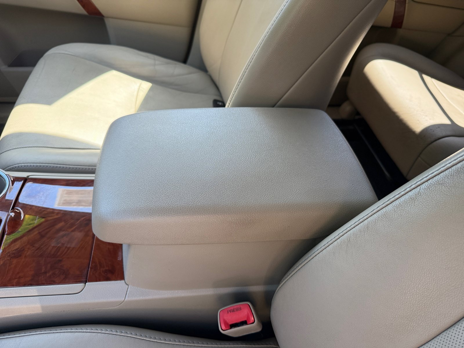 Used 2012 Shoreline Mist Toyota Limited image 14