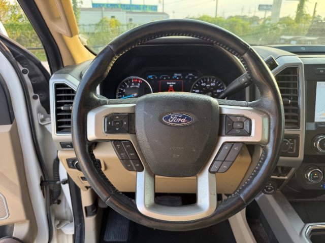 Used 2020 White Ford LARIAT image 20