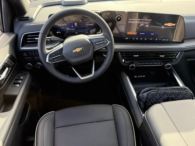 New 2026 Black Chevrolet Premier image 9
