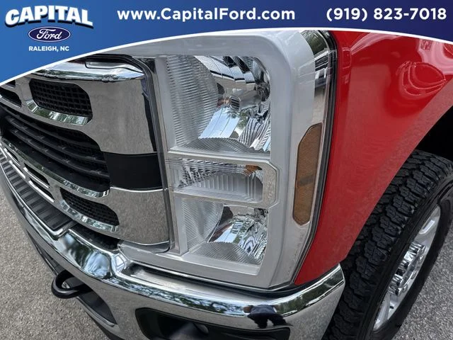 Used 2024 Red Ford XLT image 11