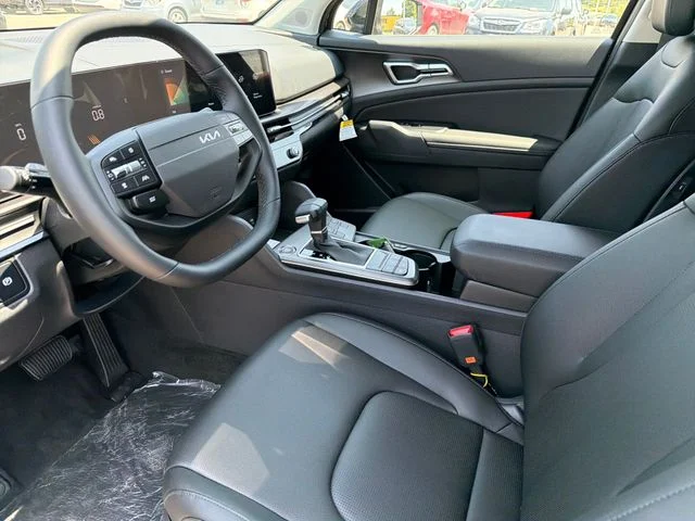 New 2026 Black Kia EX image 19