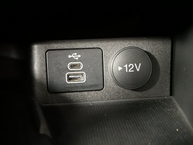 2025 Ford Escape Platinum - Photo 30