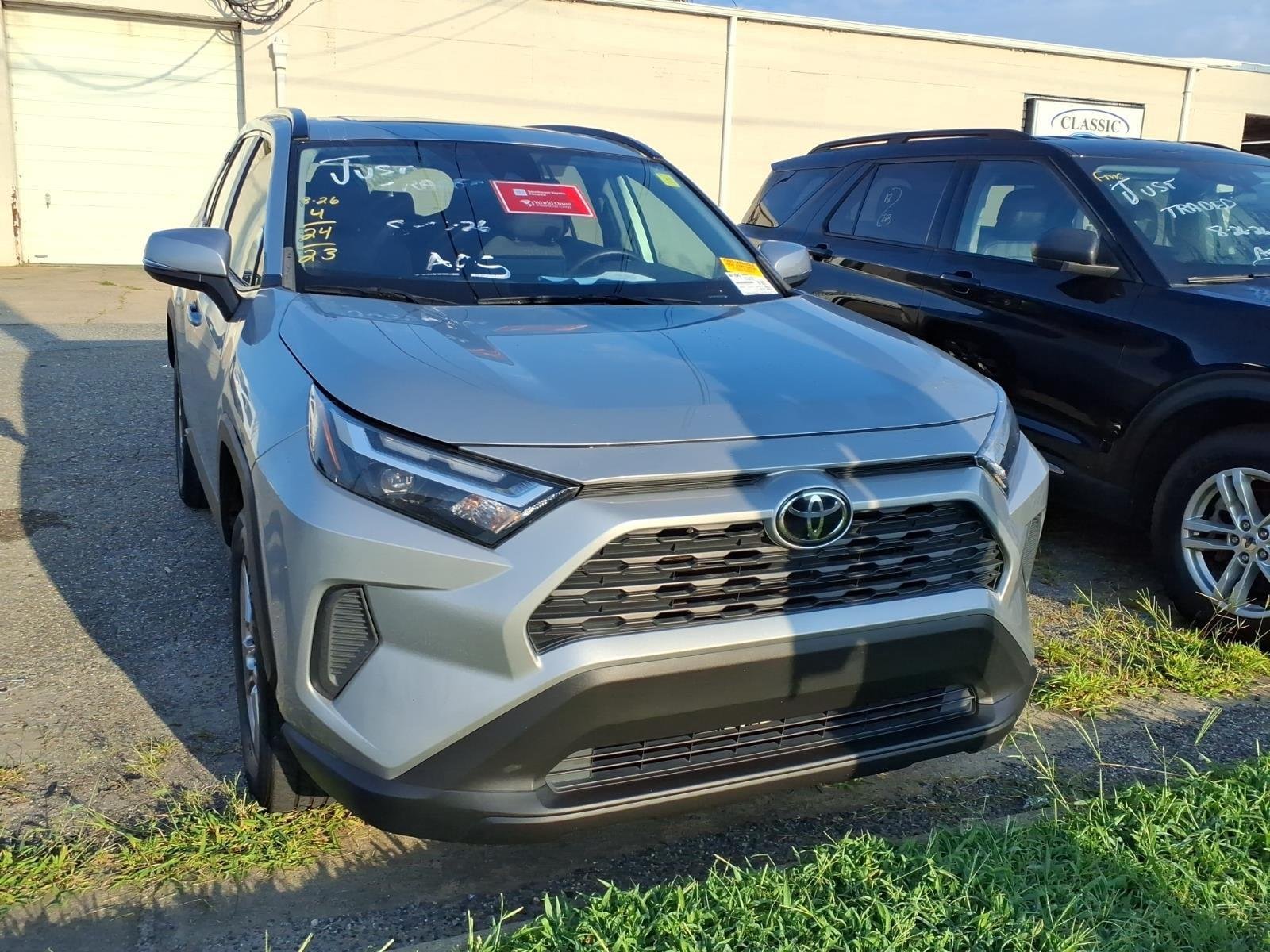 Used 2023 Silver Sky Metallic Toyota XLE image 2