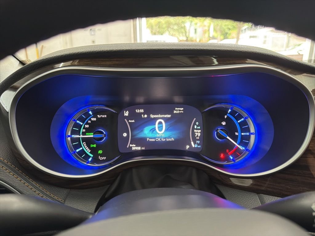 Used 2021 Blue Chrysler Pinnacle image 32