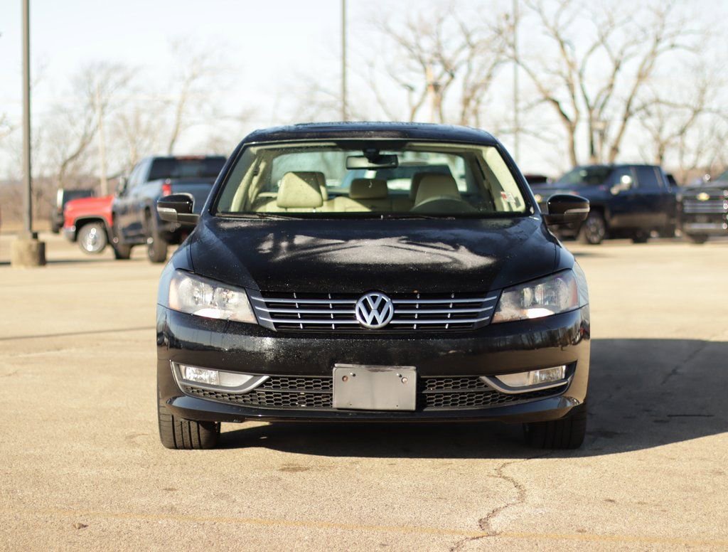 Used 2014 Volkswagen Passat SEL Premium with VIN 1VWCN7A3XEC034675 for sale in Pekin, IL