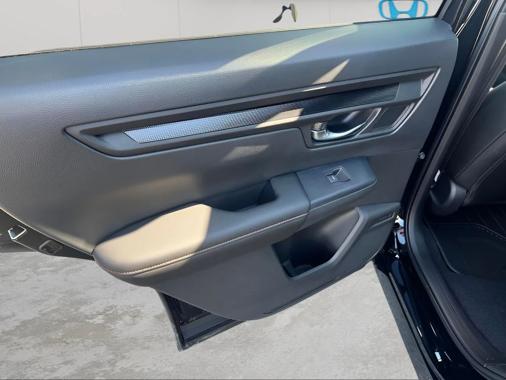 Used 2026 Black Honda Sport-L image 12