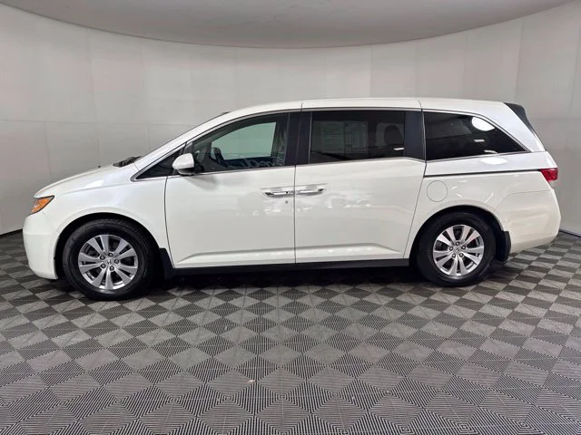 Used 2016 White Honda SE image 7