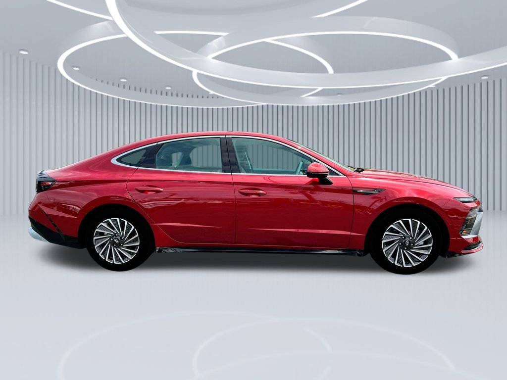 New 2025 Red Hyundai Limited image 28