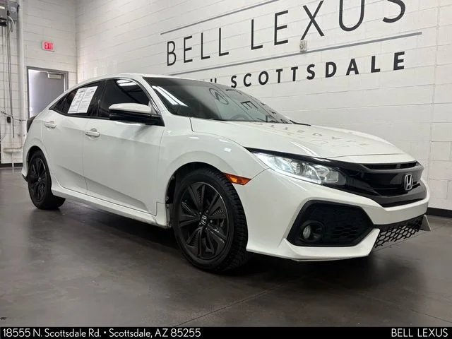 Used 2018  Honda EX image 2