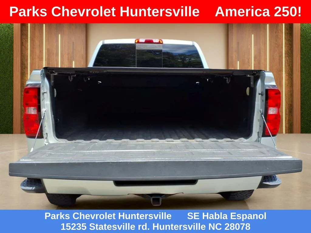 Used 2015 Silver Chevrolet LTZ image 34