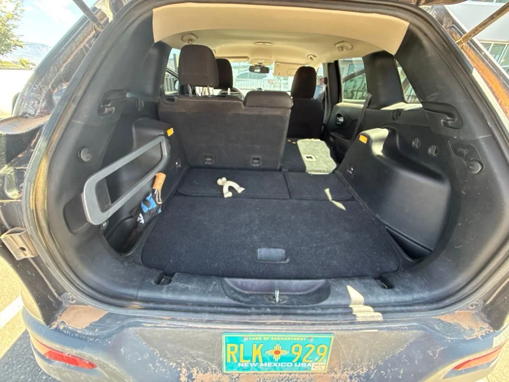 Used 2016 Gray Jeep Latitude image 19