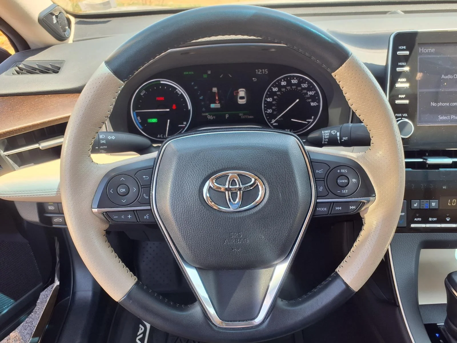 Used 2020 Parisian Night Pearl Toyota Limited image 9