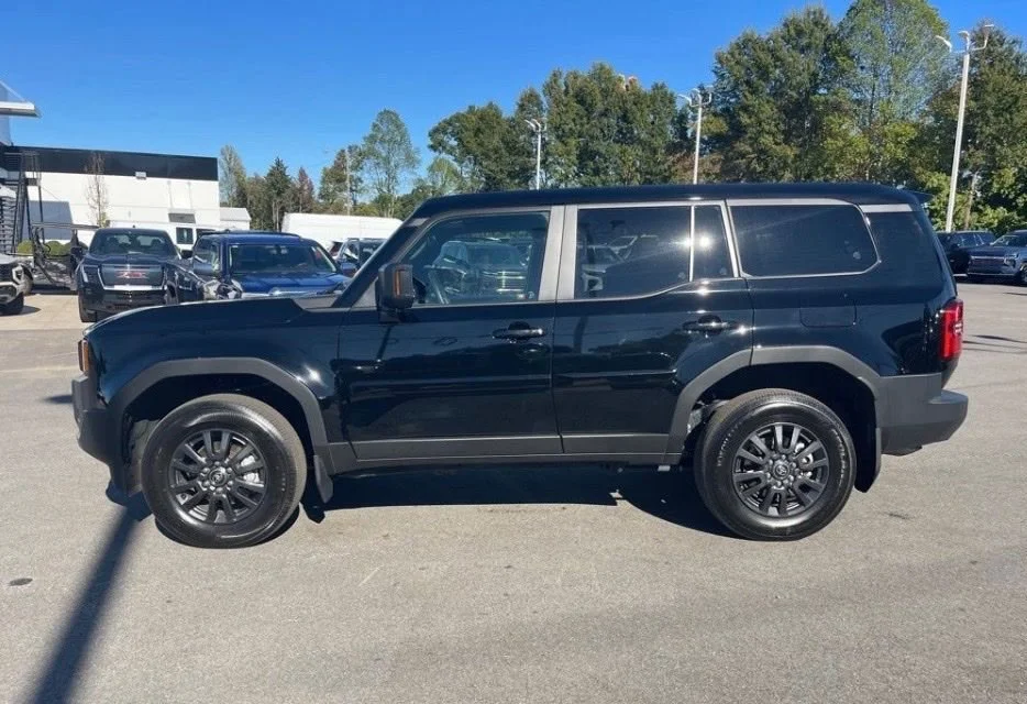 Used 2025 Black Toyota 1958 image 2