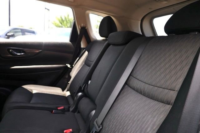Used 2017 Gray Nissan SV image 32