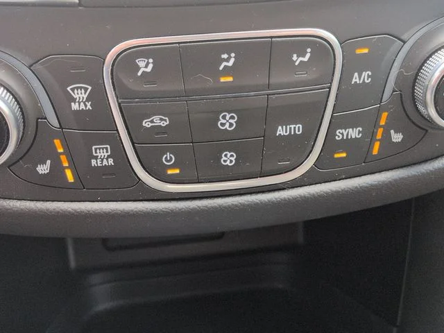 Used 2024 Gray Chevrolet LT image 17