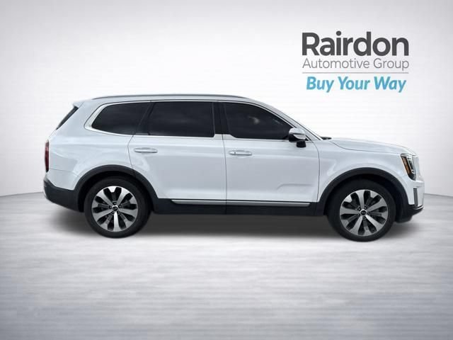 Used 2021 Glacial White Pearl Kia S image 8