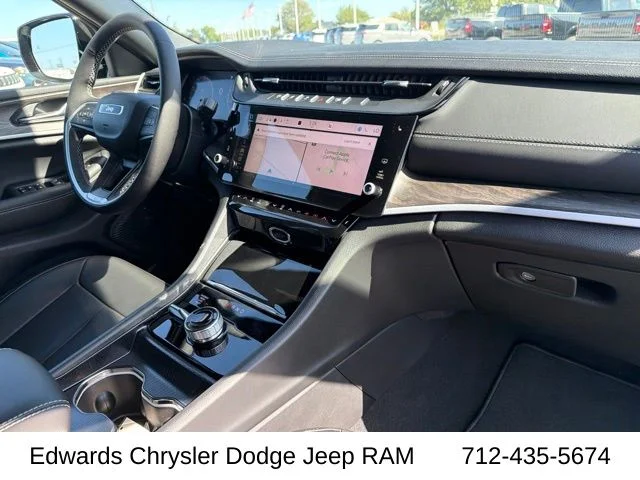 New 2027 Brown Jeep Limited image 33