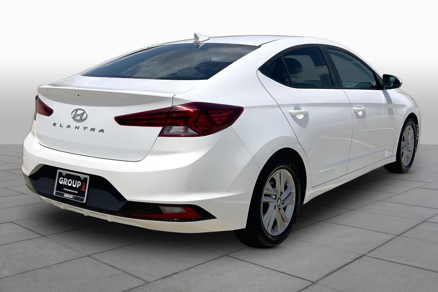 Used 2020 Quartz White Pearl Hyundai SEL image 13