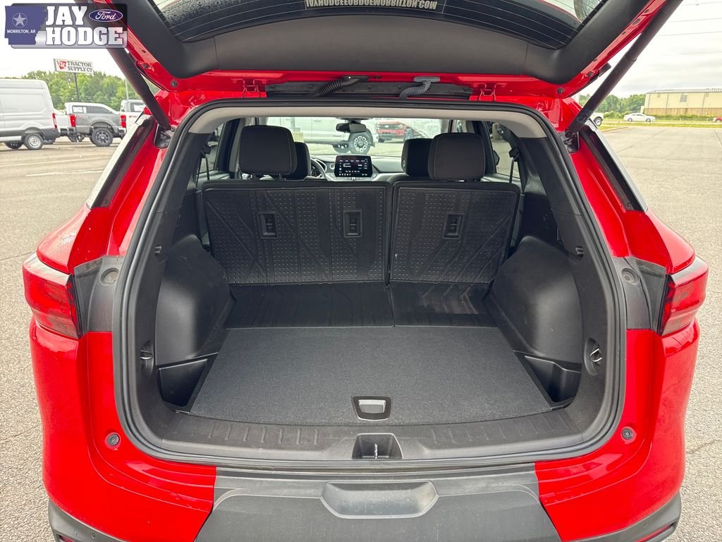 Used 2024 Red Chevrolet LT image 34