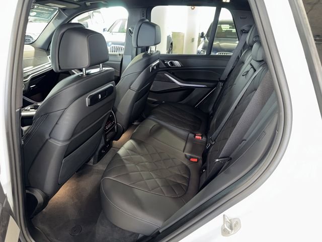 Certified Used 2026 Mineral White Metallic BMW xDrive40i image 15