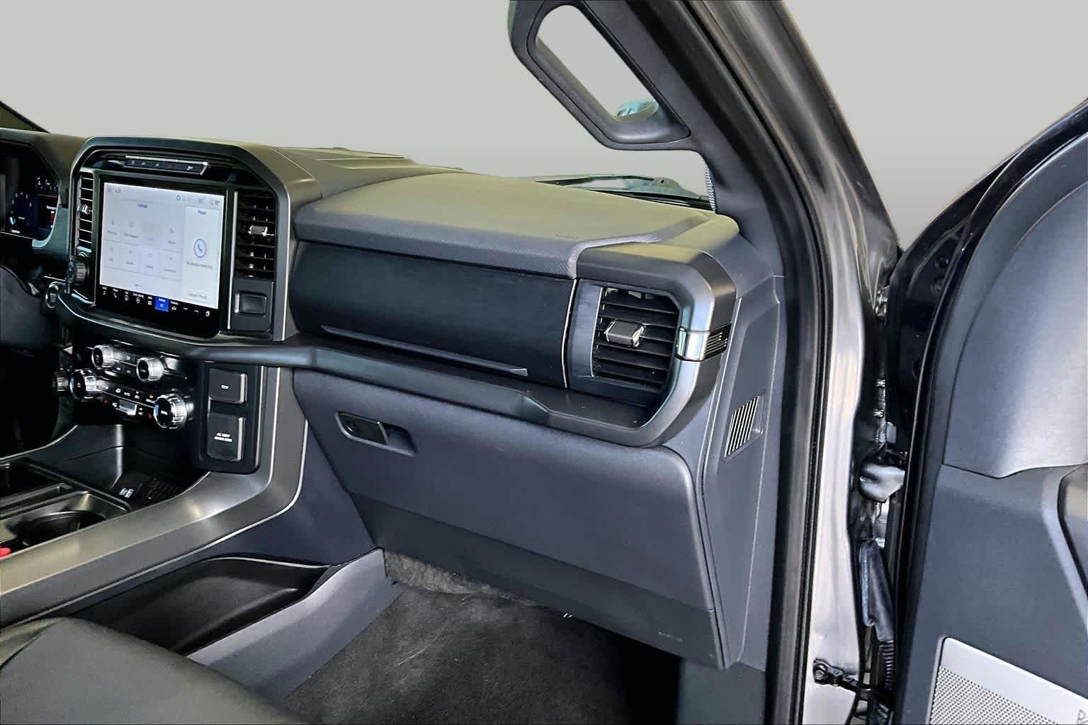 Used 2024 Carbonized Gray Ford XLT image 18