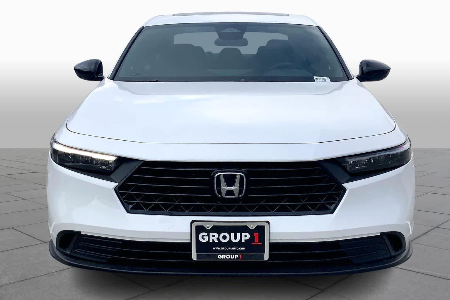 New 2026 Platinum White Pearl Honda Sport Hybrid image 3