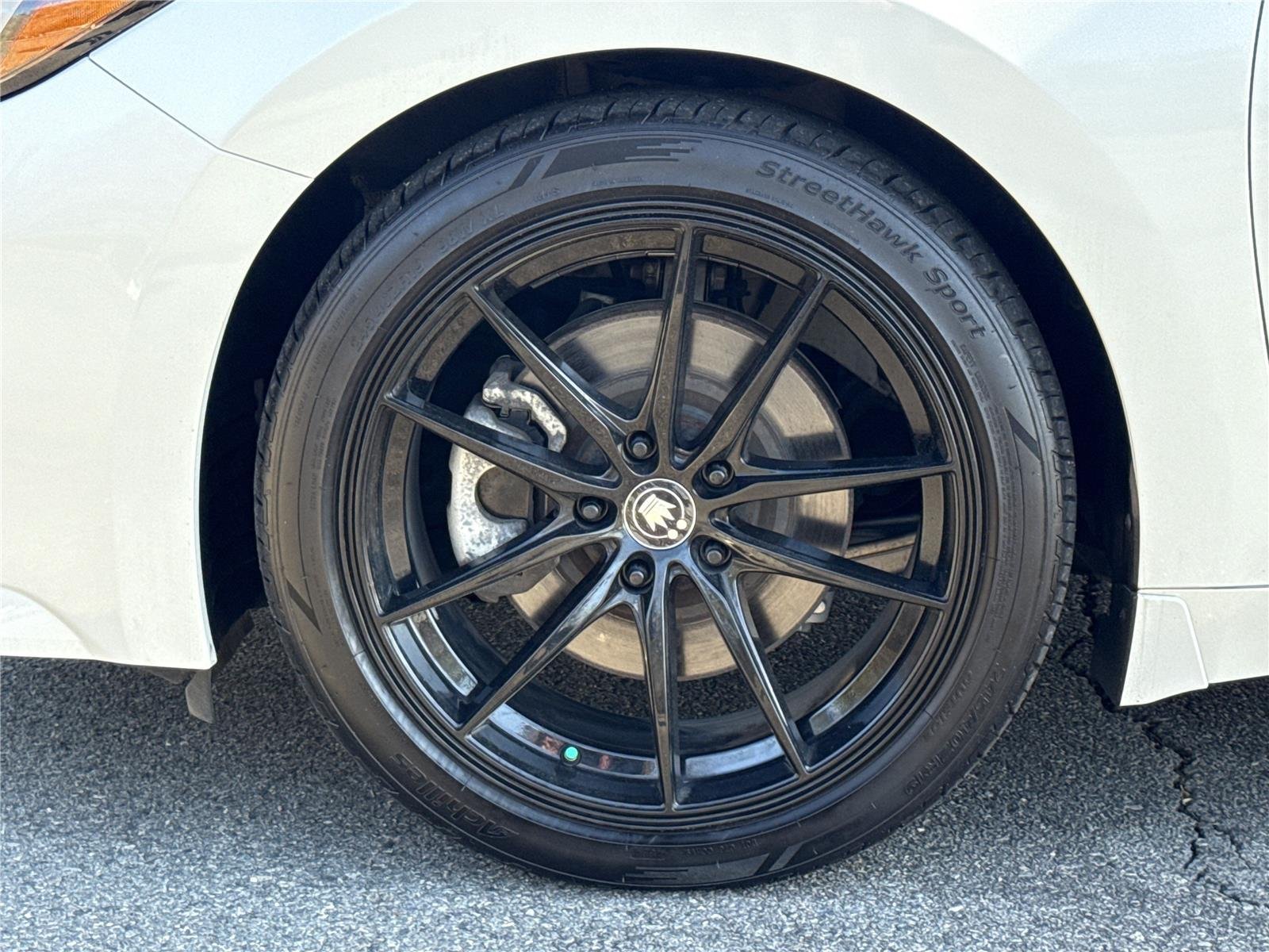 2023 Nissan Maxima SR - Photo 31