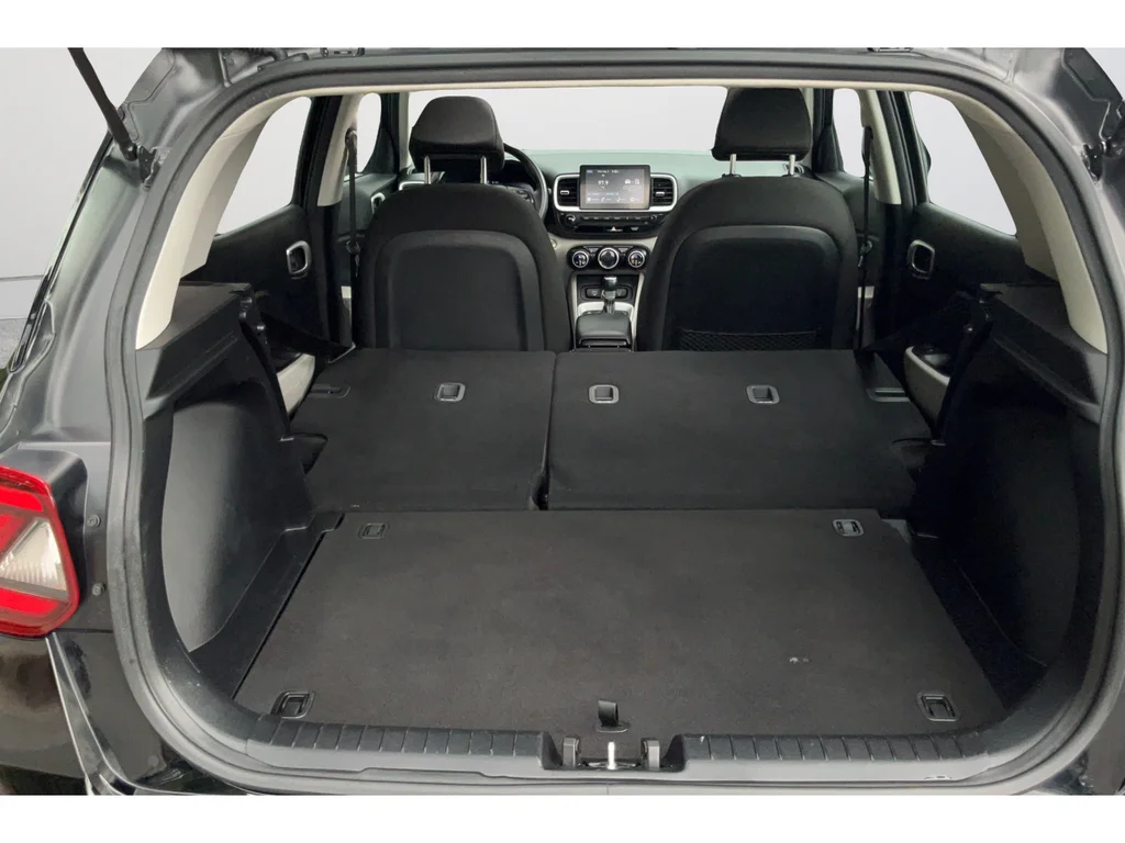 2025 Hyundai Venue SEL - Photo 35
