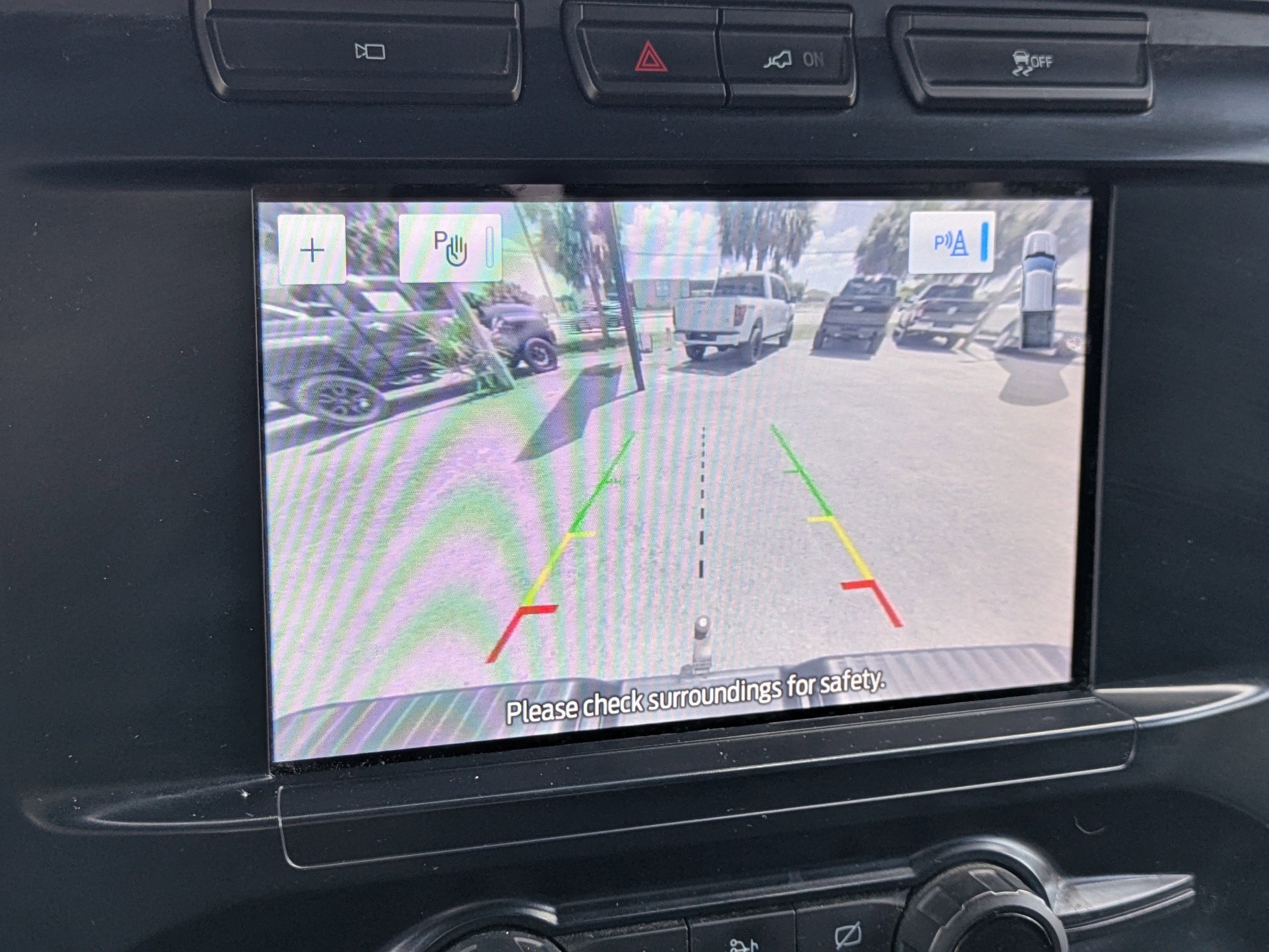 Used 2022  Ford  image 25