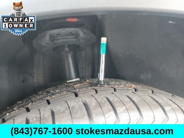 Used 2025 Black Nissan SR image 30