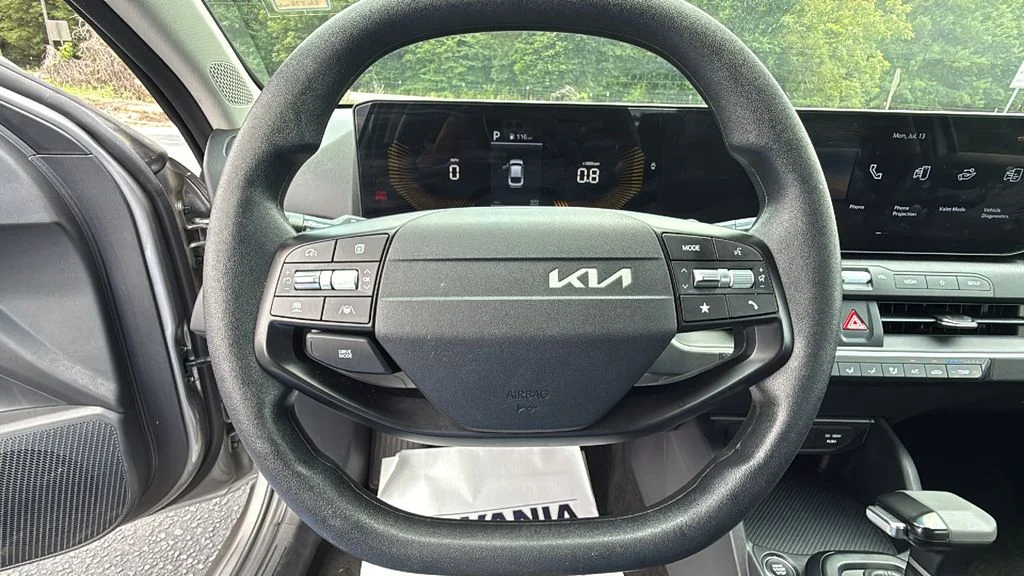 Used 2025 Gray Kia LXS image 20