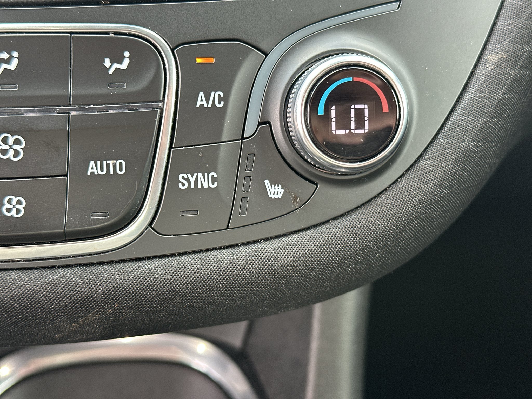 Used 2024 Sterling Grey Metallic Chevrolet LT (1LT) image 25