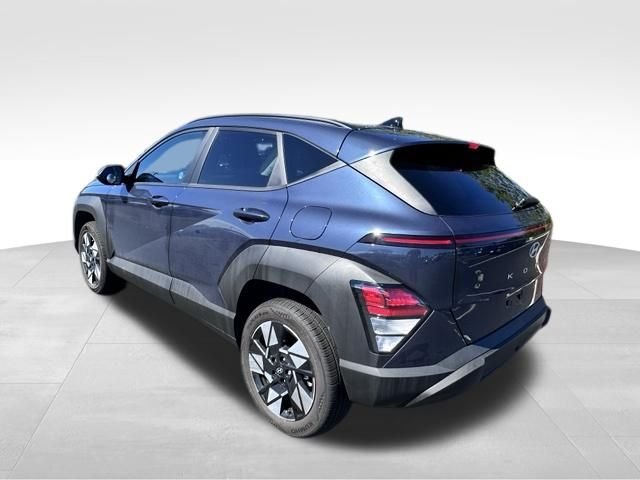 Used 2024 Blue Hyundai SEL image 5